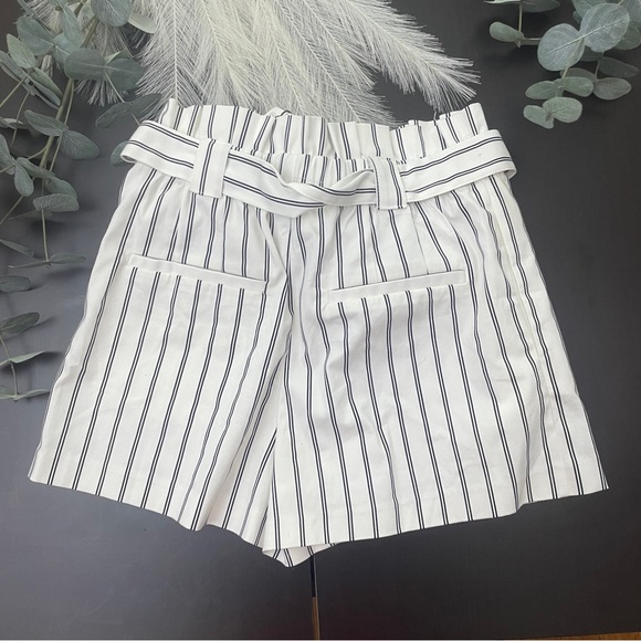 NWT Zara Stripe Shorts with belt tie - Picture 4 of 4